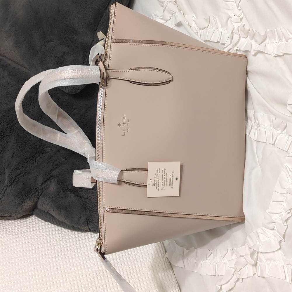Kate Spade NWT Warm Beige Tote
